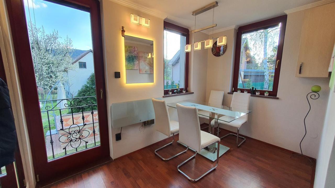 Pilis Hills View Deluxe House With Pool & Ac Near Bp Villa Pilisszentivan ภายนอก รูปภาพ